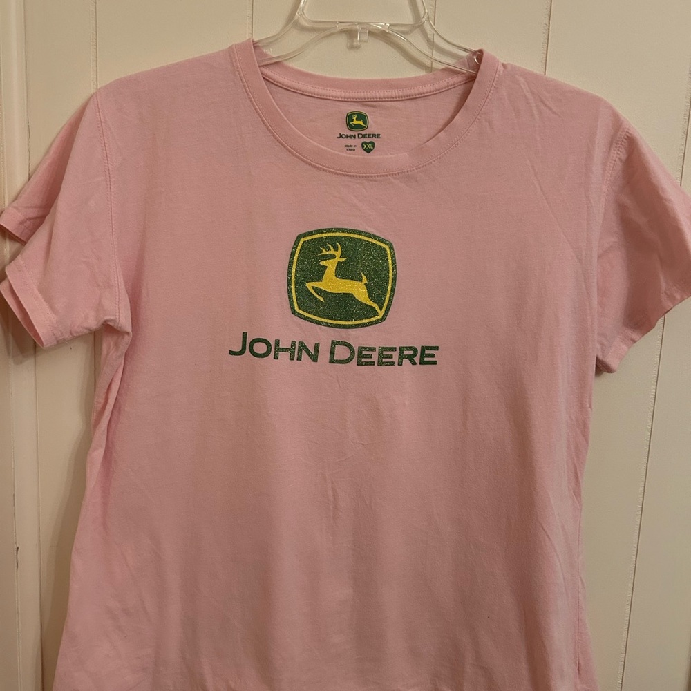John Deere Pink Crew Neck Tee XXL